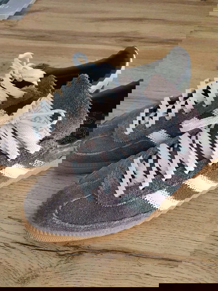 Adidas spezial earth strata gum