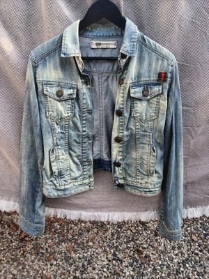 Denim jacket Zara size M like new, blue