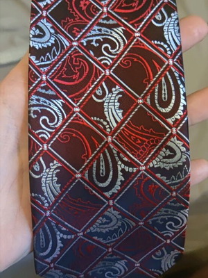 Silk tie new, 9.5cm tip width