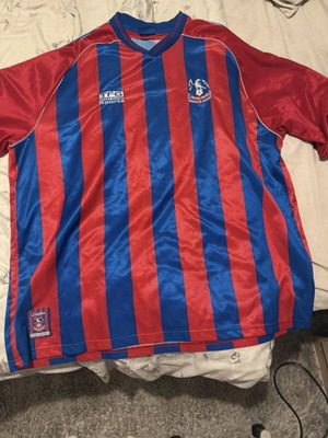 Crystal Palace VintageTshirt like new, authentic 1999–2000 football shirt