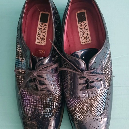 Patent Spanish shoes like new, size 41, blue