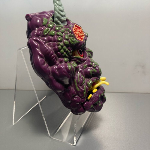 Mighty Max Outwits Cyclops used 100% complete collectible set