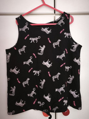 Sleeveless shirt here & there size 158-164 like new, black and pink