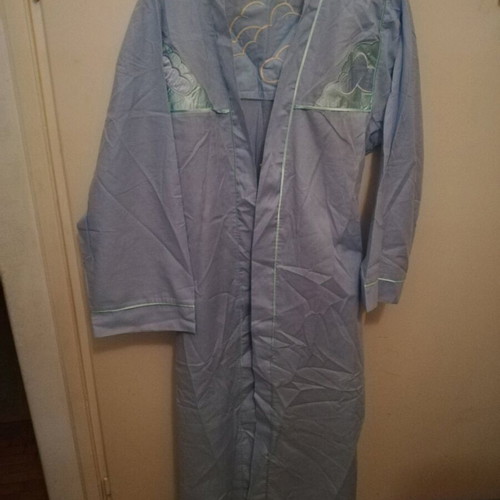 women's robe and nightgown size 44