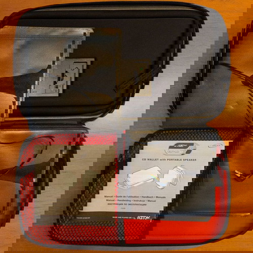 TDK Θήκη μεταφοράς 12 CD με ενσωματωμένο ηχείο vintage