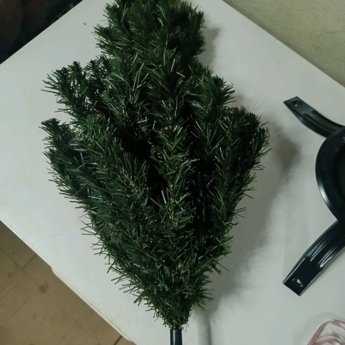 Christmas tree used 2.10 cm
