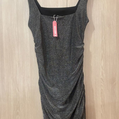 Teyli short evening dress new with tag, black and gray