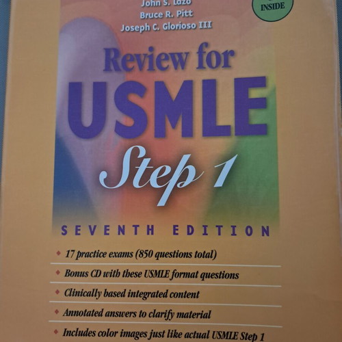 Review for USMLE Step 1 book, good condition