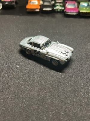 Hot Wheels premium Mercedes-Benz 300 SL σαν καινούργιο χωρίς συσκευασία