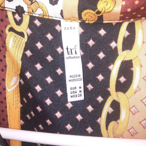 Satin long women's shirt Zara like new, brown and yellow with chain pattern
