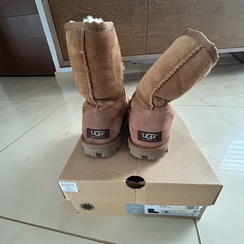 Ugg boots used, size 38, brown