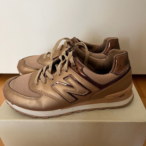 Women's athletic shoes used, size 38, pink gold