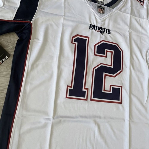 NFL Patriots Tom Brady Jersey new with tags