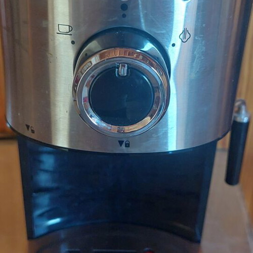 Arielli Espresso Machine 15bar like new, functional