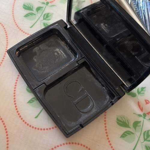 Dior powder refill case like new, only the case