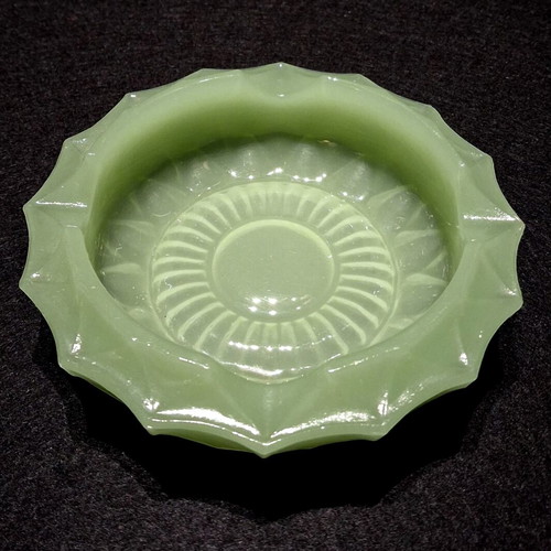 Vintage Opaline Glass Ashtray Mid-Century Design, like new