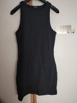 Black Pink Woman dress like new, elastic fit size L