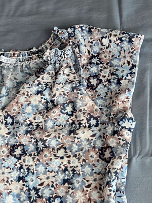 Women's short-sleeve blouse like new, multicolor, size S