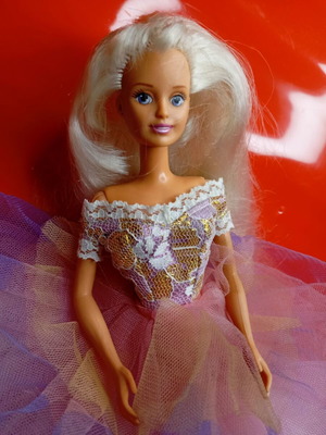 Sindy Sweet Secrets 1992 doll used, Hasbro UK