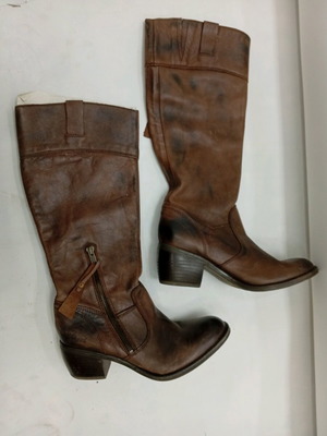 Kickers leather boots like new, size 37, brown
