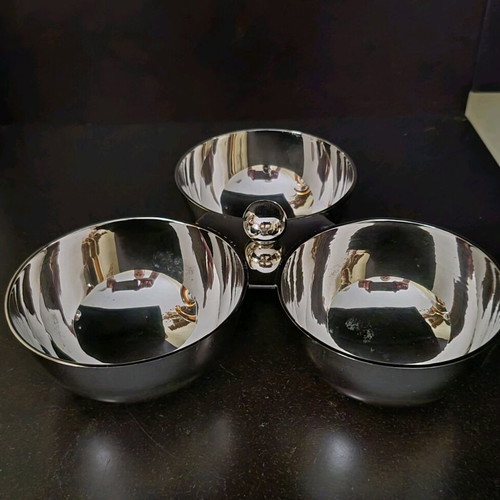 Silver-plated nut bowl like new