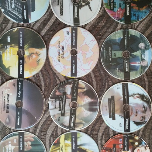 Cinema magazine collectible DVDs with subtitles