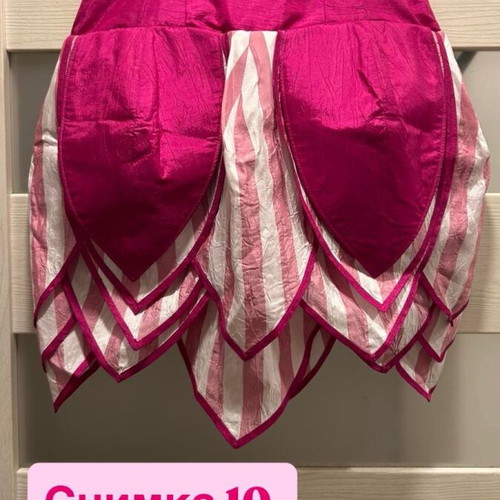 Carnival witch costume like new with dress and hat