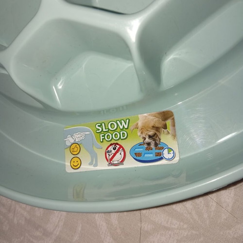 Georplast Honeycomb Slow Feeder Bowl new, 32x32x6cm