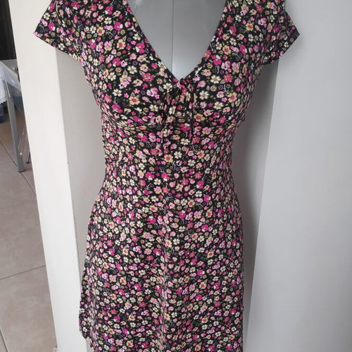 Floral pink summer dress size Small, new