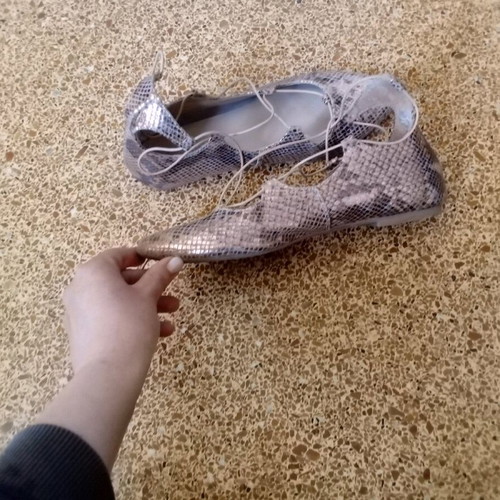 Shoe Bizz bronze leather ballerinas size 39