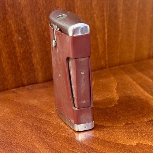 Ronson Varaflame Comet lighter used