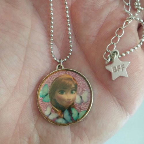 Disney Frozen Anna metal pendant