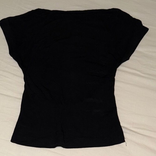 Top black, like new, size S-M, elastic