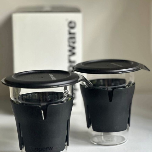 Tupperware set of 2 glass cups in gift box new
