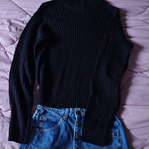 Black basic ribbed blouse H&M size S like new