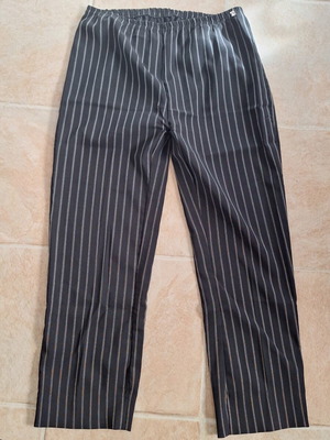 Women's pants used with stripes, size XL, black