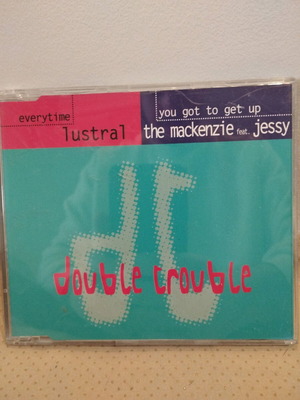 LUSTRAL THE MACKENZIE FEAT JESSY EVERYTIME/ ТРЯБВА ДА СЕ ПОВДИГНЕШ CD