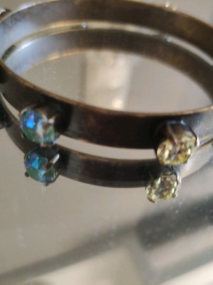 Bracelet new with Swarovski stones in different colors