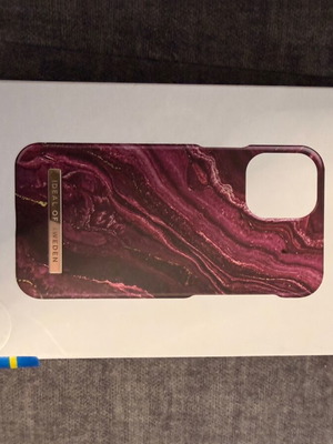 iPhone 13 Mini Case Ideal Of Sweden like new