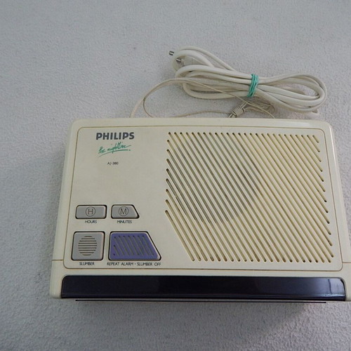 Philips AJ 3180 table clock radio used with alarm and FM-AM