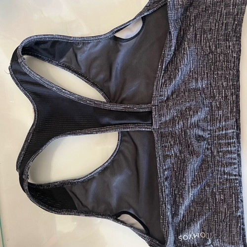 Sports bra gray like new, size M