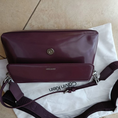 Calvin Klein crossbody bag like new, purple eggplant color