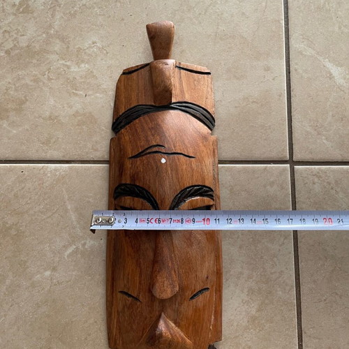 Handmade mask like new