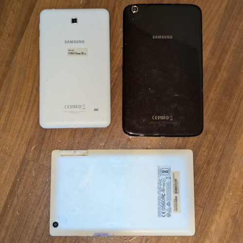 Lot of 3 tablets, Samsung Galaxy Tab 4 with home button issue