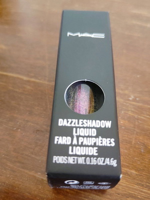 Mac liquid eyeshadow with glitter in purple shade new