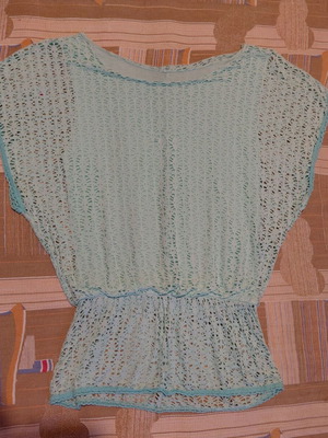Turquoise top with lace look new, size M 38 10