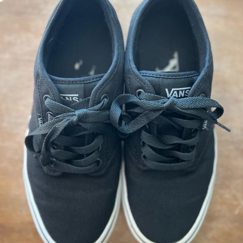 Vans Atwood sneakers size 42 in very good condition