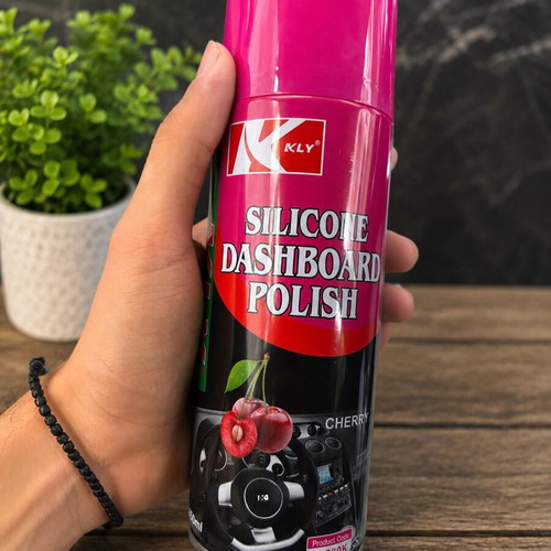Car Silicone Spray with Cherry, Lemon, Apple, and Strawberry Scent