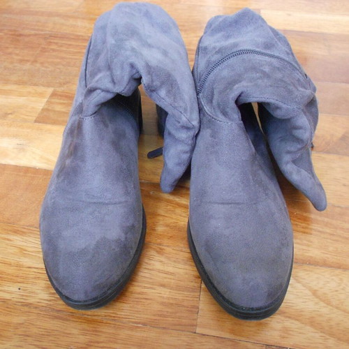 Let' walk women's ankle boots like new, gray suede, size 36