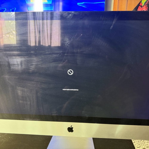 Imac 27 Late 2015 Retina 32GB memory used with Apple wireless keyboard, mouse, trackpad